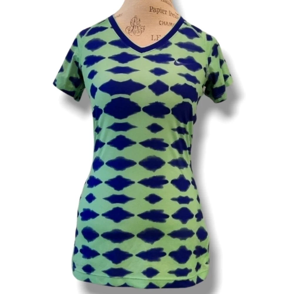 Nike Pro V Neck Tie Dye Green And Blue Short-Sleevel Shirt - Size Medium